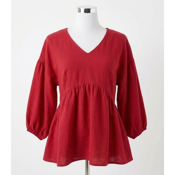 UMGEE Tops - NEW UMGEE v-neck babydoll top in red